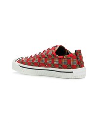 rote Segeltuch niedrige Sneakers von Burberry