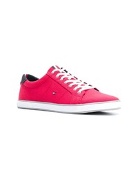 rote Segeltuch niedrige Sneakers von Tommy Hilfiger