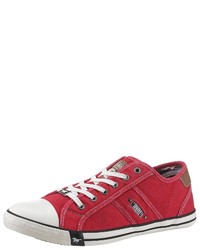 rote Segeltuch niedrige Sneakers von Mustang Shoes