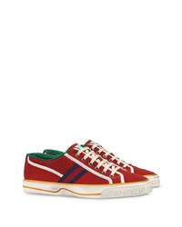 rote Segeltuch niedrige Sneakers von Gucci