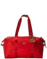 rote Segeltuch Reisetasche