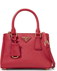 rote Shopper Tasche aus Leder mit Reliefmuster von Prada