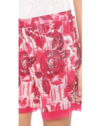 rote Shorts mit Blumenmuster von Jean Paul Gaultier