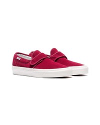 rote Slip-On Sneakers aus Wildleder von Vans