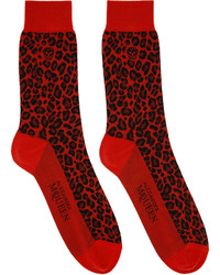 rote Socken mit Leopardenmuster von Alexander McQueen