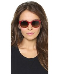 rote Sonnenbrille von Ray-Ban