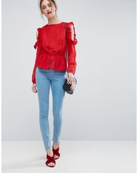 rote Spitze Bluse mit Rüschen von Asos