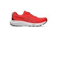 rote Sportschuhe von Asics