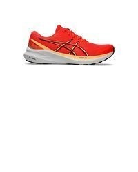 rote Sportschuhe von Asics