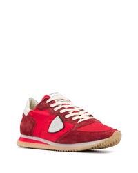 rote Sportschuhe von Philippe Model Paris