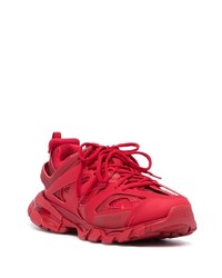 rote Sportschuhe von Balenciaga