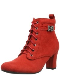 rote Stiefel von Andrea Conti