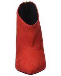 rote Stiefel von Cuplé