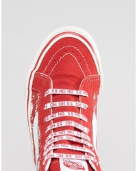 rote Turnschuhe von Vans