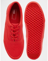 rote Turnschuhe von Asos