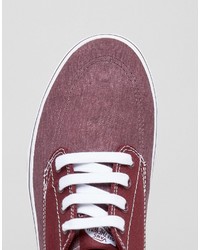 rote Turnschuhe von Vans