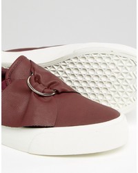 rote Turnschuhe von Asos