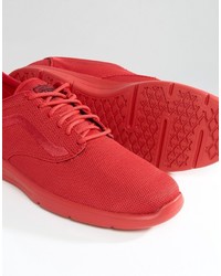 rote Turnschuhe von Vans