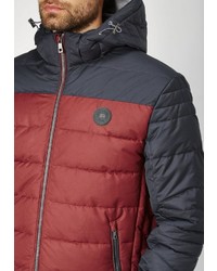rote und dunkelblaue Daunenjacke von S4 JACKETS