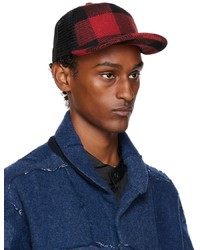 rote und schwarze Baseballkappe von Greg Lauren