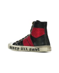 rote und schwarze hohe Sneakers von Amiri