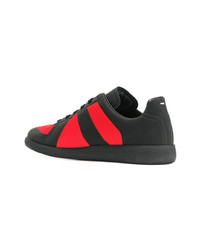 rote und schwarze niedrige Sneakers von Maison Margiela