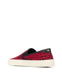 rote und schwarze Slip-On Sneakers aus Segeltuch mit Leopardenmuster von Saint Laurent