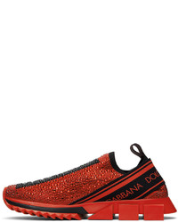 rote und schwarze Sportschuhe von Dolce & Gabbana