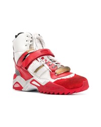 rote und weiße hohe Sneakers von Maison Margiela