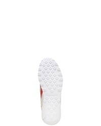 rote und weiße niedrige Sneakers von Reebok
