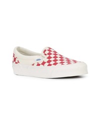 rote und weiße Slip-On Sneakers aus Segeltuch mit Karomuster von Vans