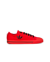 rote Wildleder niedrige Sneakers von Adidas By Raf Simons