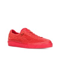 rote Wildleder niedrige Sneakers von Puma