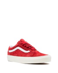 rote Wildleder niedrige Sneakers von Vans