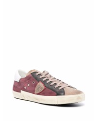 rote Wildleder niedrige Sneakers von Philippe Model Paris