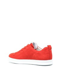 rote Wildleder niedrige Sneakers von Camper