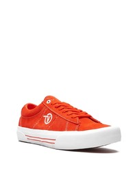 rote Wildleder niedrige Sneakers von Vans