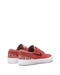 rote Wildleder niedrige Sneakers von Nike