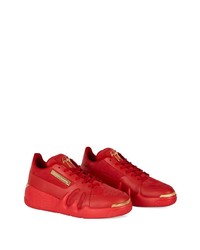 rote Wildleder niedrige Sneakers von Giuseppe Zanotti