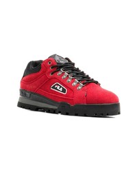 rote Wildleder niedrige Sneakers von Fila