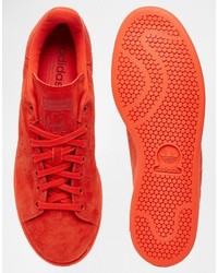 rote Wildleder Turnschuhe von adidas