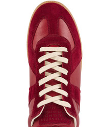 rote Wildleder Turnschuhe von Maison Margiela