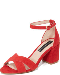 rote Wildledersandalen von Steven