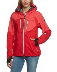 rote Windjacke von Salewa