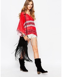 roter bedruckter Poncho