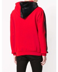 roter bedruckter Pullover mit einem Kapuze von Maison Margiela