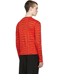 roter bedruckter Pullover mit einem Rundhalsausschnitt von J.W.Anderson