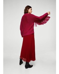 roter Pullover mit einem Rundhalsausschnitt mit Fransen von Mango