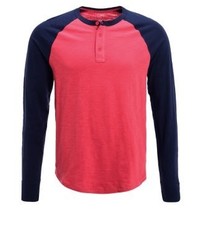 roter Henley-Pullover von Gap