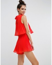 roter kurzer Jumpsuit von Asos